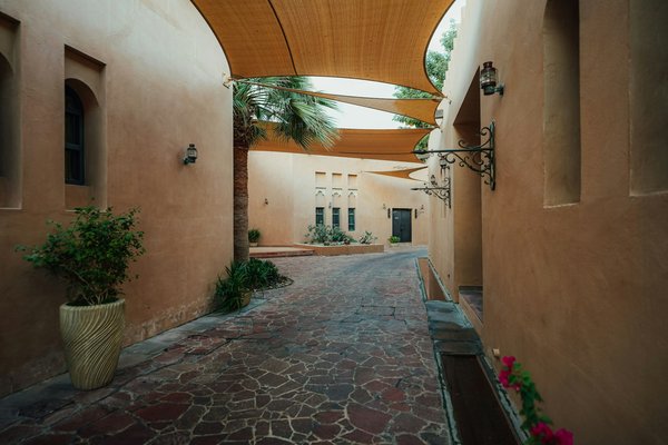 Comment bien choisir sa voile d'ombrage pour un été ensoleillé